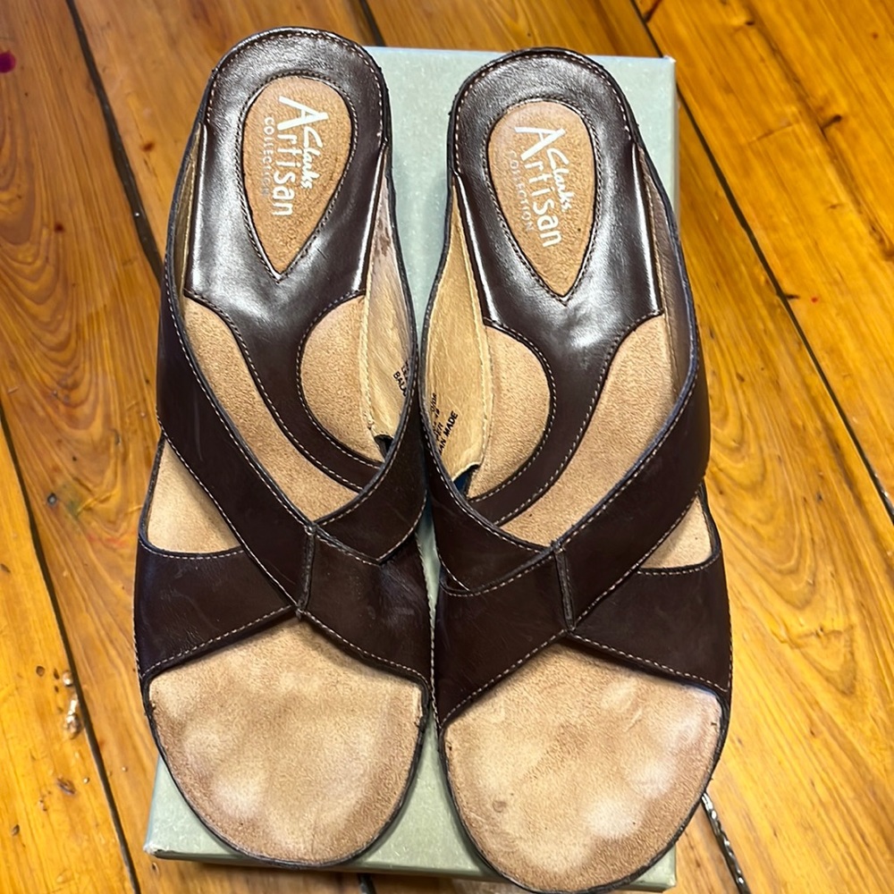 Clarks (Artisan), Size 10M, Cafe Brown